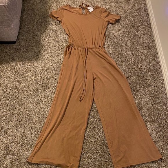 Zenana Outfitters Pants - Zenana Outfitters Brown Jumpsuit